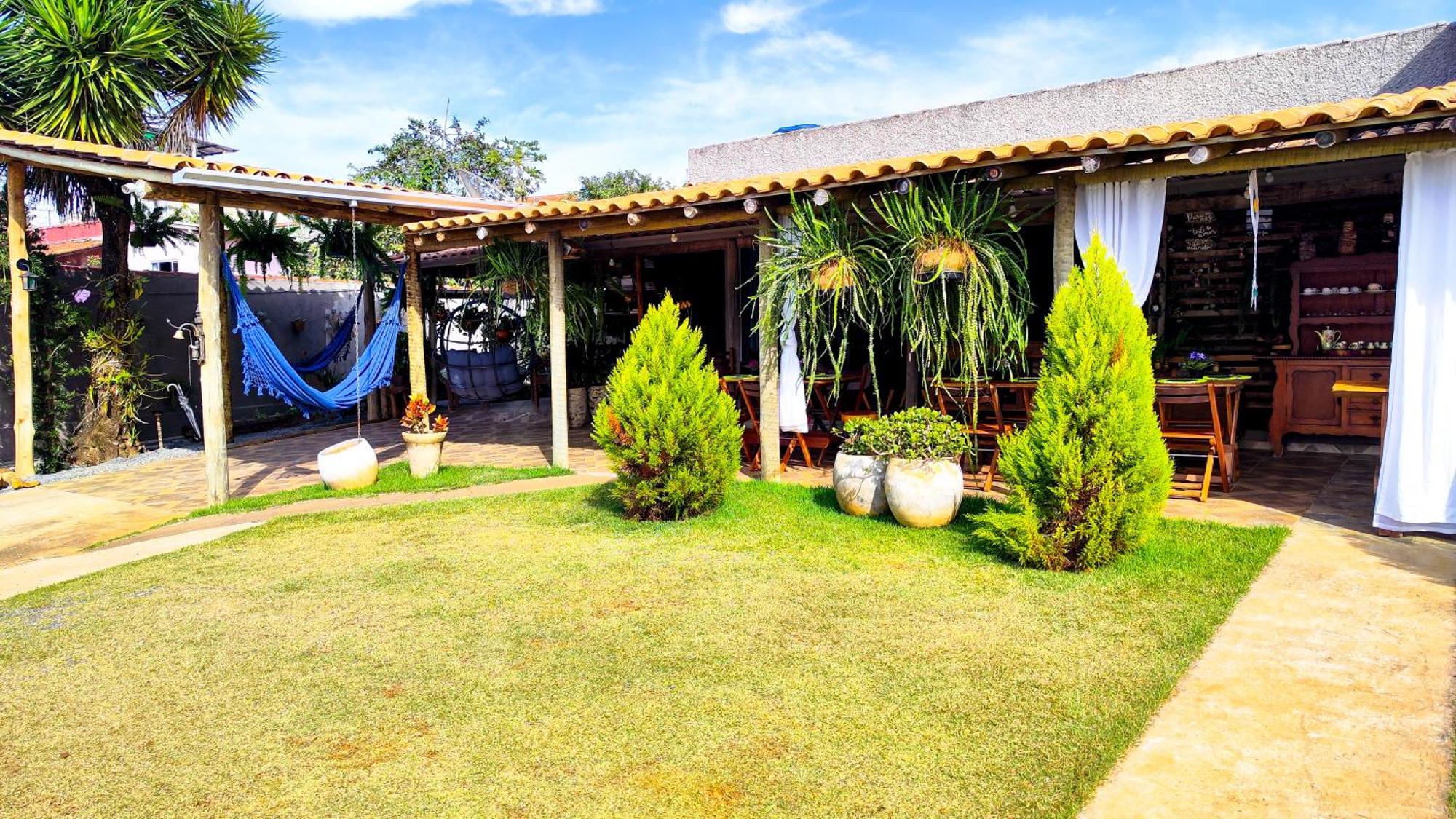Pousada Nascente Do Sao Francisco Vargem Bonita Esterno foto