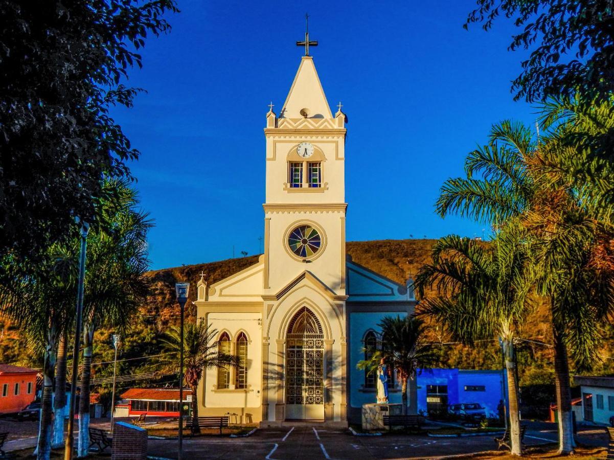 Pousada Nascente Do Sao Francisco Vargem Bonita Esterno foto